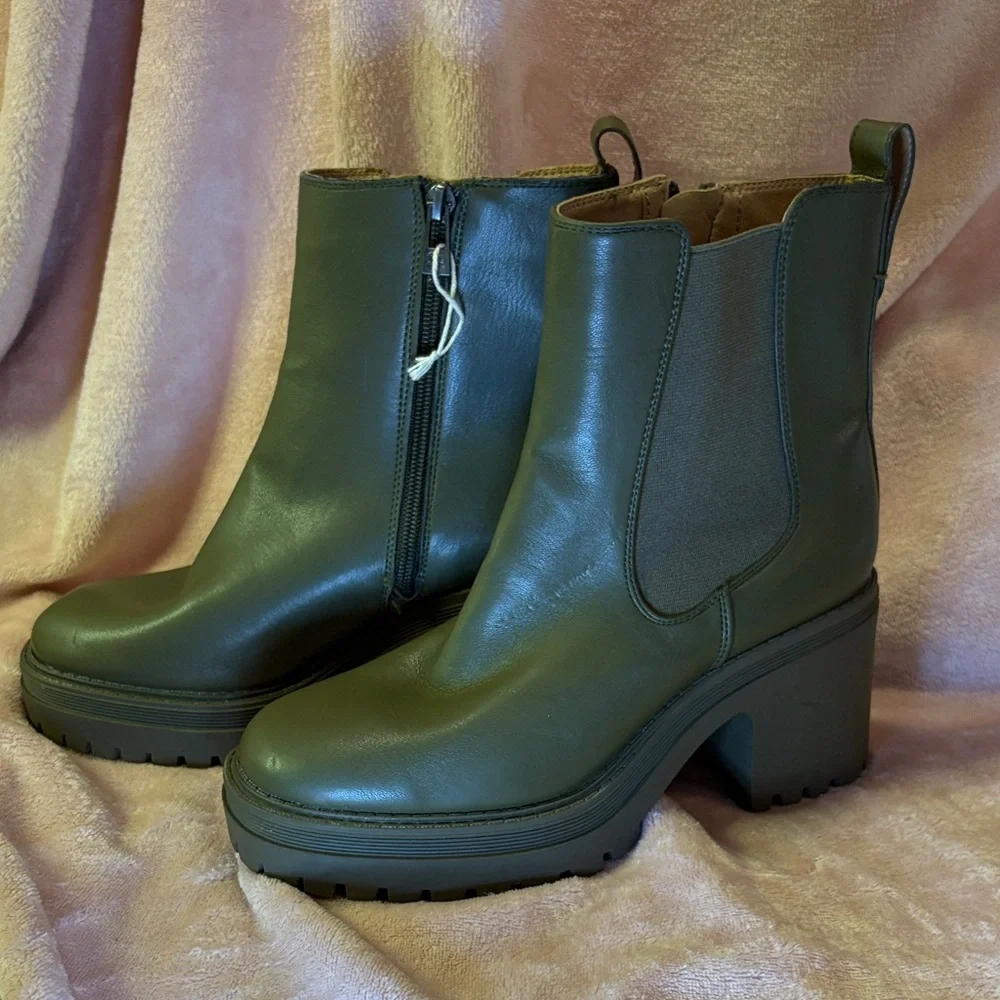 Sam & Libby Olive Heeled Ankle Boots never worn - Picture 2 of 9